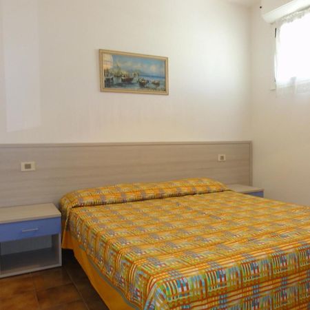 Isola Clara - Appartamenti Bibione Cameră foto